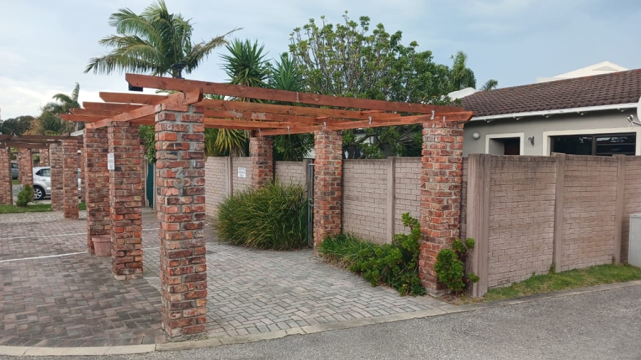 To Let 2 Bedroom Property for Rent in Lorraine Eastern Cape